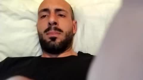 steve_x91 online show from April 7, 2026, 8:09 pm