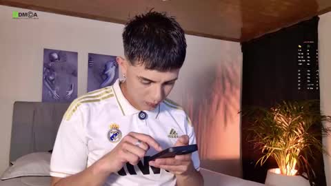 Stevenn online show from January 8, 2026, 4:48 am