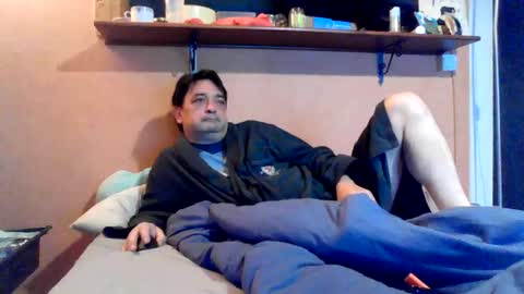 Snapshot of stevefromfrance chatting on December 2, 2024, 7:36 am stevefromfrance online show from December 2, 2024, 7:36 am
