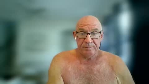 Snapshot of stevejons47 chatting on November 6, 2025, 2:29 pm stevejons47 online show from November 6, 2025, 2:29 pm