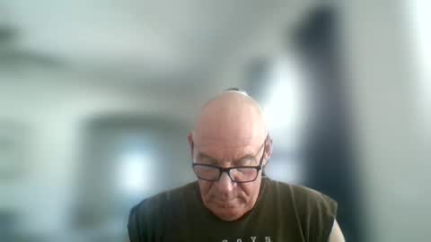 Snapshot of stevejons47 chatting on March 10, 2026, 3:28 pm stevejons47 online show from March 10, 2026, 3:28 pm