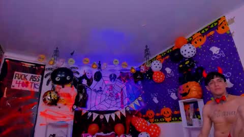 Snapshot of stevenfortaniax chatting on October 7, 2025, 4:20 am TANIA-STEVEN online show from October 7, 2025, 4:20 am