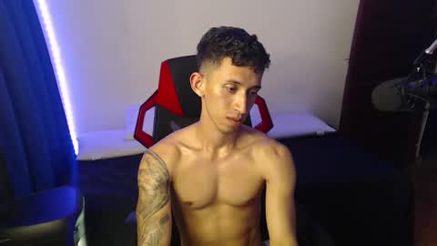 Snapshot of stevensex501 chatting on January 9, 2025, 5:02 am steven online show from January 9, 2025, 5:02 am