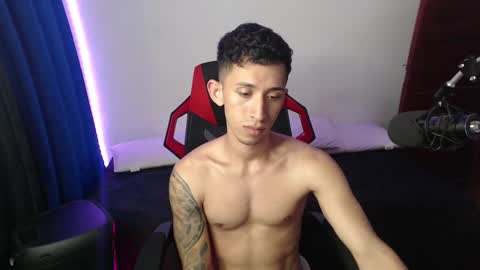 Snapshot of stevensex501 chatting on January 10, 2025, 2:04 am steven online show from January 10, 2025, 2:04 am