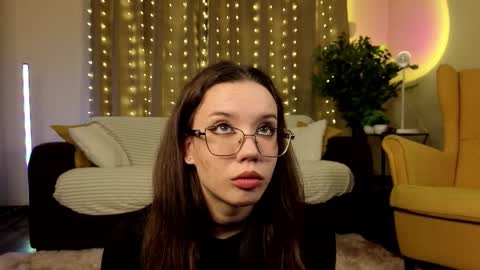 Snapshot of steventidball chatting on November 26, 2025, 6:09 pm Candy online show from November 26, 2025, 6:09 pm