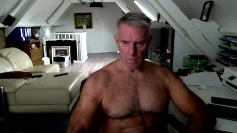 stevetwo online show from September 16, 2025, 11:33 am