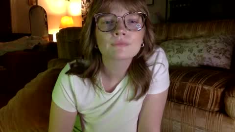 Stevie Mae online show from March 18, 2026, 6:38 am