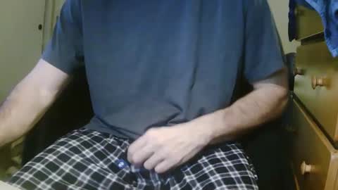 Chillguy online show from December 30, 2024, 3:25 am