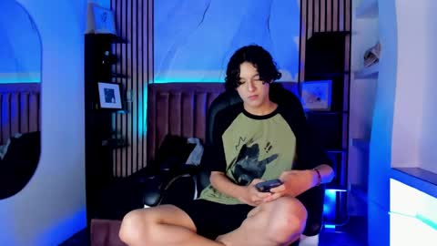 Sthepano  online show from June 9, 2026, 3:29 am