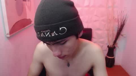 Stich online show from March 3, 2026, 12:33 pm