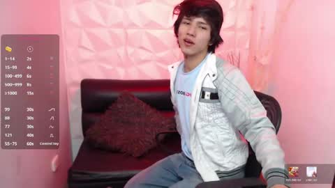 Stich online show from April 30, 2026, 8:57 pm