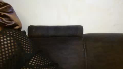 Snapshot of sticklavah chatting on December 15, 2025, 3:33 am sticklavah online show from December 15, 2025, 3:33 am