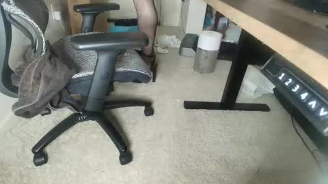 Snapshot of stilettodoll chatting on October 28, 2025, 8:40 am StilettoDoll online show from October 28, 2025, 8:40 am