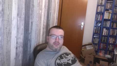 Oliver online show from September 13, 2025, 7:08 am