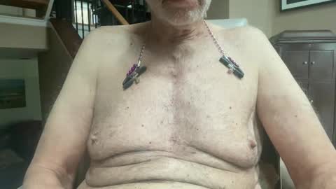 Snapshot of stillbad2 chatting on January 13, 2025, 6:05 pm Stillbad2 online show from January 13, 2025, 6:05 pm