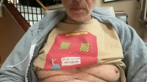 Snapshot of stillbad2 chatting on February 26, 2025, 9:27 pm Stillbad2 online show from February 26, 2025, 9:27 pm