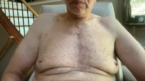 Snapshot of stillbad2 chatting on September 19, 2025, 5:57 pm Stillbad2 online show from September 19, 2025, 5:57 pm