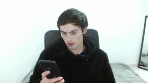 stiv_grant online show from January 5, 2026, 10:46 pm