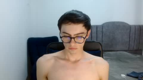 Snapshot of stiv_grant chatting on June 27, 2026, 12:22 pm stiv_grant online show from June 27, 2026, 12:22 pm