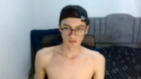 Snapshot of stiv_grant chatting on July 6, 2026, 3:03 pm stiv_grant online show from July 6, 2026, 3:03 pm