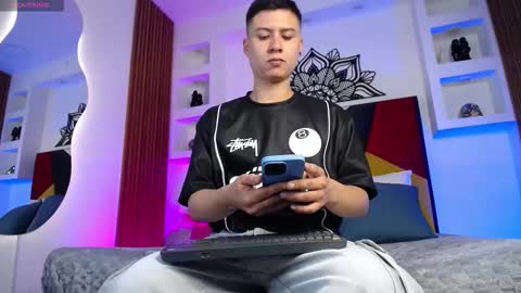 stiven online show from March 3, 2026, 12:33 pm