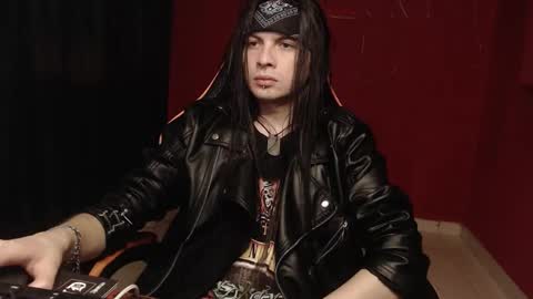 Snapshot of stivnhot chatting on December 16, 2025, 10:59 pm stivnhot online show from December 16, 2025, 10:59 pm