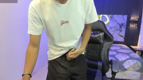 Stiwen online show from February 16, 2026, 12:01 pm