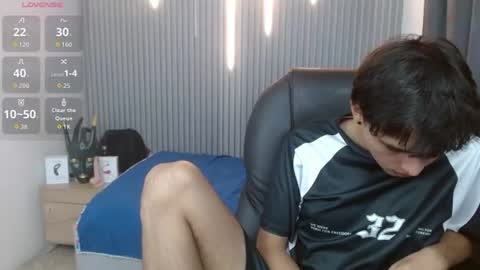 Stiwen online show from June 10, 2026, 1:43 pm