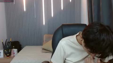 Stiwen online show from June 15, 2026, 1:35 pm