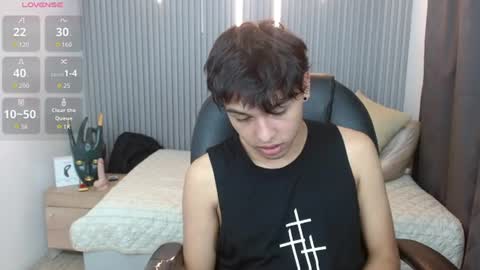 Stiwen online show from June 17, 2026, 2:51 pm