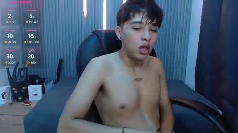 Snapshot of stiwentwink chatting on July 23, 2026, 1:42 pm Stiwen online show from July 23, 2026, 1:42 pm