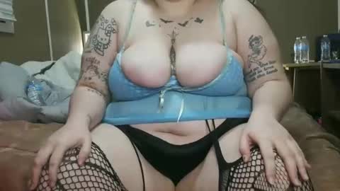 stonedbbw01 online show from February 2, 2026, 7:40 am