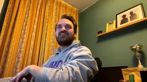 Snapshot of stonednboner chatting on January 27, 2025, 7:24 pm Stonerboner online show from January 27, 2025, 7:24 pm