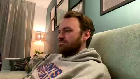 Snapshot of stonednboner chatting on February 8, 2025, 6:33 pm Stonerboner online show from February 8, 2025, 6:33 pm