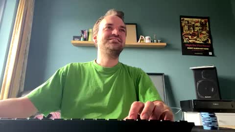 Snapshot of stonednboner chatting on October 25, 2025, 11:40 am Stonerboner online show from October 25, 2025, 11:40 am