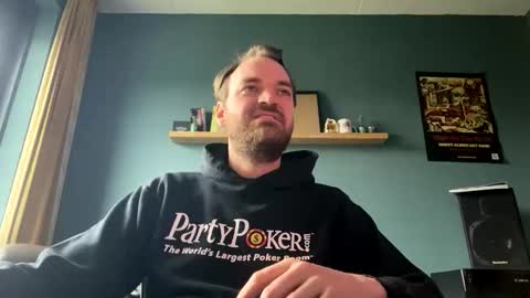 Snapshot of stonednboner chatting on December 14, 2025, 12:10 pm Stonerboner online show from December 14, 2025, 12:10 pm