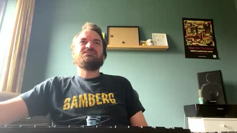Snapshot of stonednboner chatting on May 5, 2026, 12:24 pm Stonerboner online show from May 5, 2026, 12:24 pm