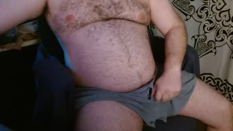 Snapshot of stonerbear42 chatting on March 11, 2025, 5:49 am Stonerbear42 online show from March 11, 2025, 5:49 am