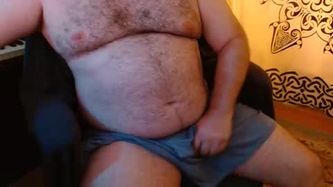 Snapshot of stonerbear42 chatting on September 15, 2025, 9:20 am Stonerbear42 online show from September 15, 2025, 9:20 am