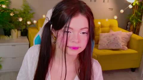 Snapshot of stormi_sky chatting on May 15, 2026, 6:42 am Leila online show from May 15, 2026, 6:42 am
