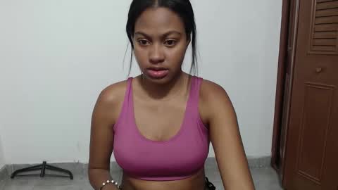 Snapshot of stormihills_ chatting on February 27, 2026, 4:34 am stormihills_ online show from February 27, 2026, 4:34 am