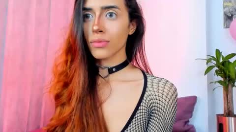 Snapshot of stormirusso chatting on February 5, 2025, 5:52 am Mar online show from February 5, 2025, 5:52 am