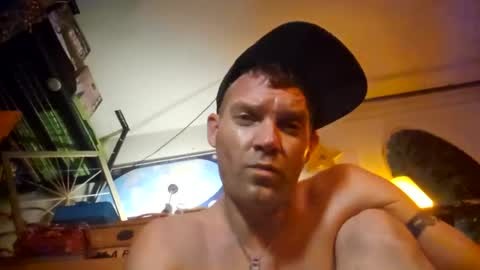 Str8 online show from June 20, 2026, 2:14 am