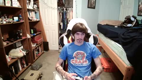 Snapshot of str8whiteboy21 chatting on February 4, 2025, 12:29 am str8whiteboy21 online show from February 4, 2025, 12:29 am