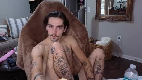 Snapshot of str8whiteboy21 chatting on September 28, 2025, 7:41 pm str8whiteboy21 online show from September 28, 2025, 7:41 pm