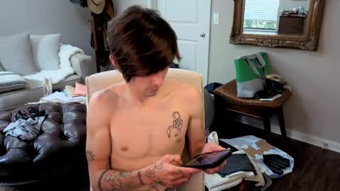 Snapshot of str8whiteboy21 chatting on June 2, 2026, 3:14 pm str8whiteboy21 online show from June 2, 2026, 3:14 pm