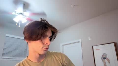 Snapshot of str8whiteboy21 chatting on June 22, 2026, 5:37 am str8whiteboy21 online show from June 22, 2026, 5:37 am