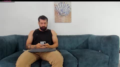 straight__friends online show from October 12, 2025, 2:27 pm