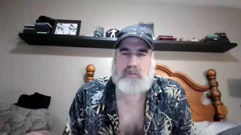 Straightbear4you online show from September 28, 2025, 9:31 pm