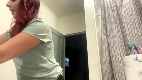 Snapshot of straightoutthetrailer chatting on December 13, 2024, 4:54 am lucille beatrice luficer call me lucy online show from December 13, 2024, 4:54 am